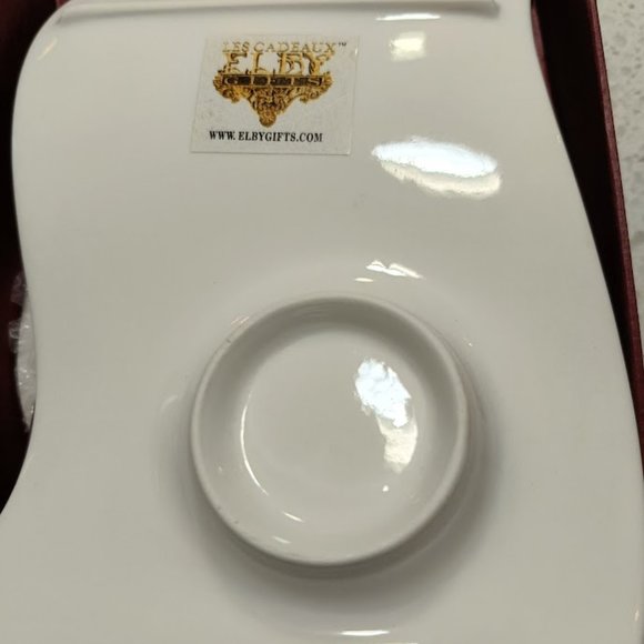 💕☕Wave Coffee White Cup & Saucer 90 cc - Set of 2 NIB - Picture 7 of 8